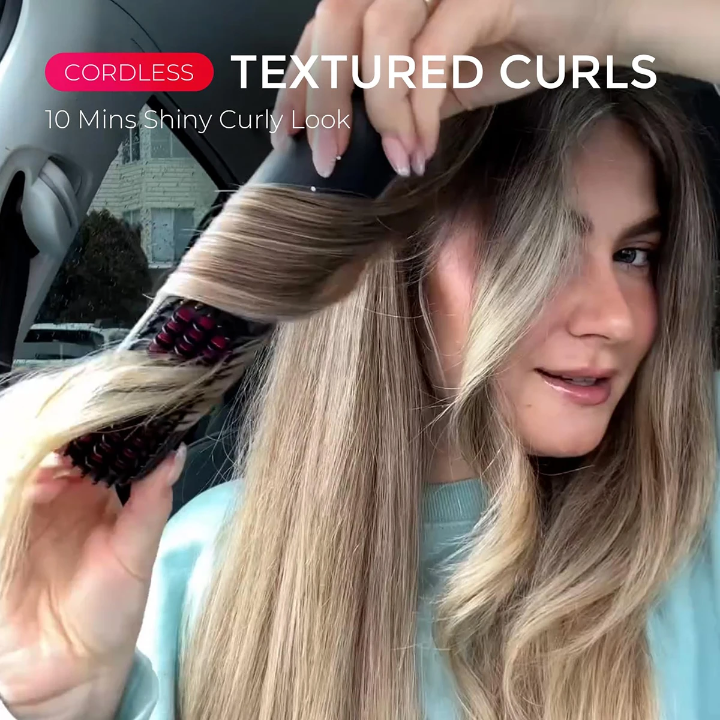 Wireless hair straightener comb